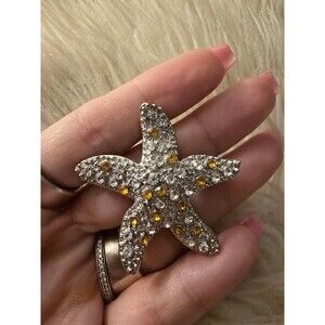 G38 - Rhinestone Starfish Brooch